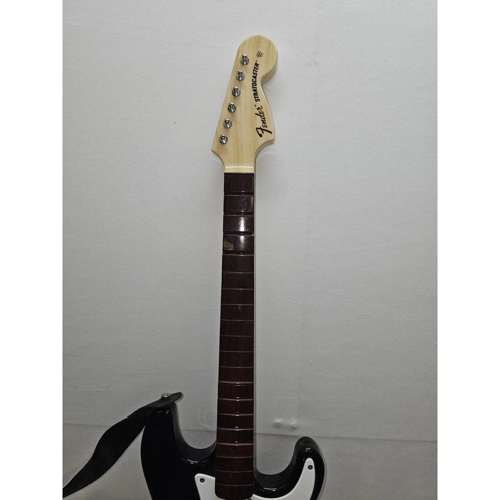 Nintendo Wii Rock Band Fender Stratocaster Wireless Guitar Harmonix No Dongle